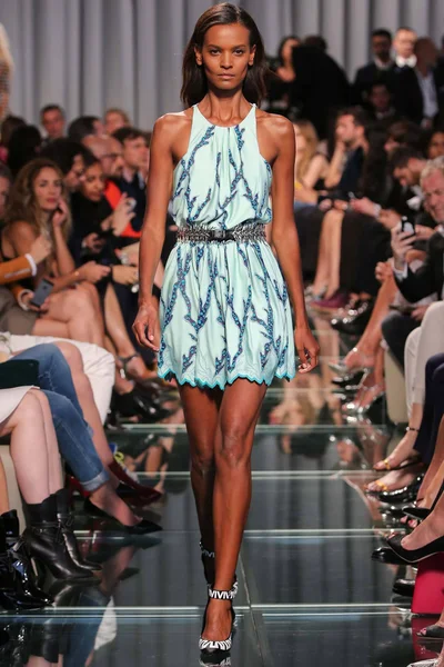 Look 45